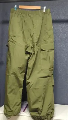 GU メンズ　カーゴパンツ Мサイズ