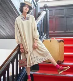 ホコモモラ　Corrida刺繍ワンピース　ベージュ　40 コットンシルク