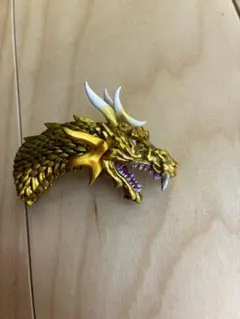 一番くじゴジラ　ヘッドマグネット　キングギドラ