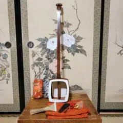 S4 ② 三味線 中棹 太鼓破れ ハードケース付き - メルカリ