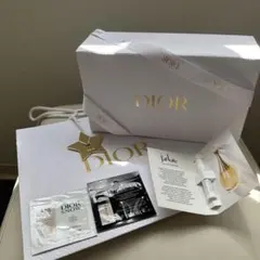 Dior ギフトボックス 香水サンプル2種セット - メルカリ