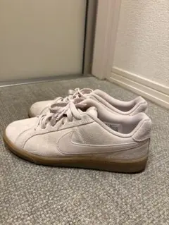 本日限定‼️NIKE スエード スニーカー ピンク ガムソール