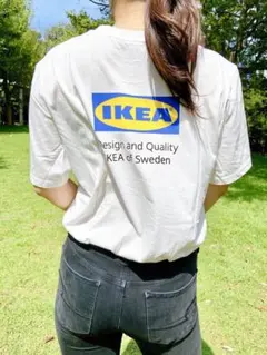 IKEA白Tシャツのサムネイル