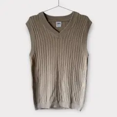 ZARA ベージュ Vネック ニットベスト Mサイズ