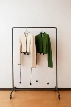 新品 a ccordion trimming cardigan ニットのサムネイル