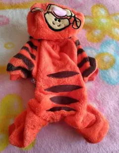 Item thumbnail for item 352c6970-b8d4-48dd-b0b4-e7c842e7ff13