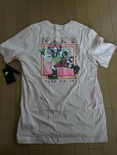 新品NIKEくすみピンクオレンジTシャツ 新品タグ付きMサイズ定価5980