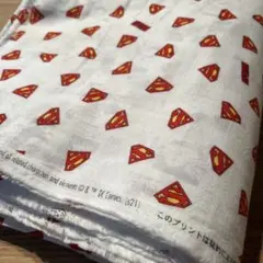 KOKKA スーパーマン　ダブルガーゼ生地　オフホワイト