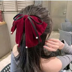 赤いベルベット　リボン　ラメ付き　ヘアアクセサリー