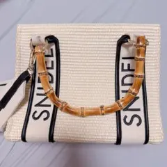 即日！匿名配送】 SNIDEL スナイデル スタッズボストン - メルカリ