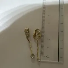 ゴールド フープイヤリング クリスタル付き