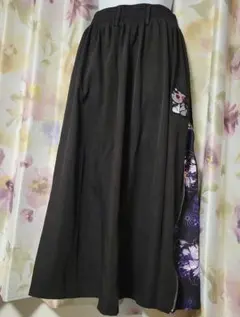 NieR Clothing◆変則ZIP LONG SKIRT【和柄九尾】のサムネイル