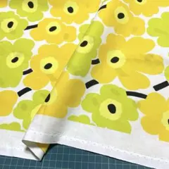 廃盤 マリメッコ 生地 ミニウニッコ イエローライム