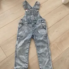 Item thumbnail for item 0519bf45-1746-48f7-8ee1-5f9c025d01c8