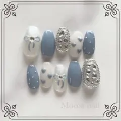 韓国 ぷっくり手書きリボン×ハート ブルーグレー ネイルチップ