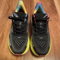 HOKA CLIFTON 9 ランニングシューズ