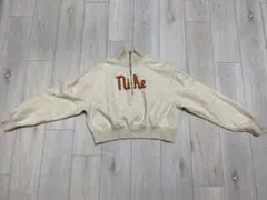 Nike クリーム色 ハーフジップパーカー