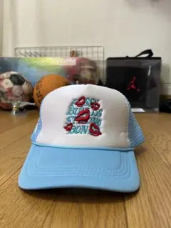 水色トラッカーキャップ　メッシュキャップ