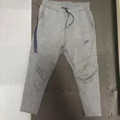 NIKEテックフリースパンツS