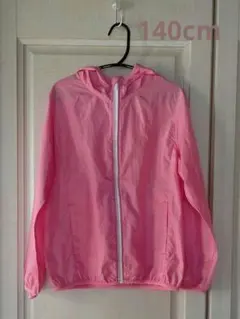 ユニクロ  薄手パーカー  アウター  140cm