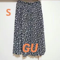 GU 花柄プリーツスカート 黒 Sサイズ