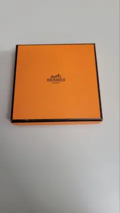 希少☆HERMES エルメス レザー ☆携帯用 巻き尺 メジャー ブラウン系 希少☆HERMES エルメス レザー ☆携帯用 巻き尺 メジャー ブラウン系