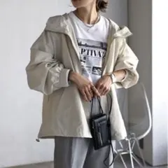 マウンテンパーカー ブラック