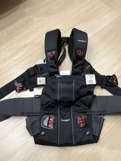 ベビービョルン　抱っこ紐　ONEKAI　Air 4WAY