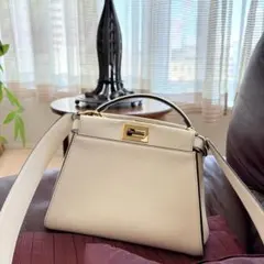 FENDI ピーカブー アイシーユー スモールのサムネイル