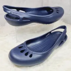 W5【crocs】クロックス　レディース サンダル　マリンディ　廃盤　ネイビーのサムネイル