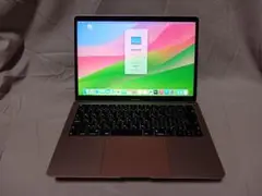 MacBook Air（Retina, 13-inch, 2018)　A1932