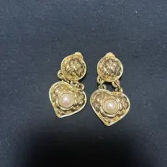 ハート型 ゴールド イヤリング パール付き