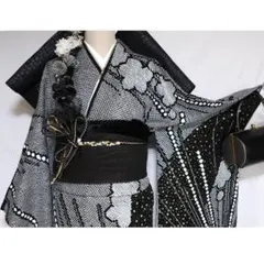 深緑×焦茶 絞り風 振袖 金彩刺繍 - メルカリ