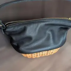 Item thumbnail for item 8d5a44b3-30c9-4b2d-9294-bbfbdf336146