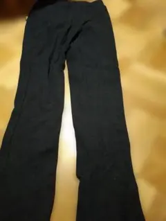 ビーデスビー黒 ストレートパンツ 150cm