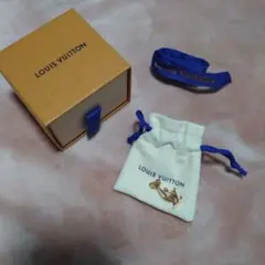 Item thumbnail for item 7a4225e0-7f2d-4bf7-bd68-f65c578faf6a