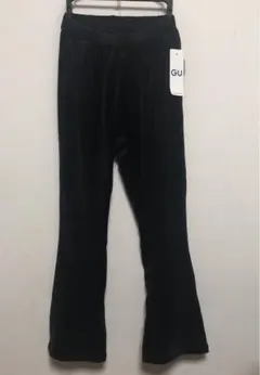 未使用　GU ガールズ　ヌクヌクニットコール　プルオンフレアパンツ　黒　160