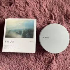 & WOLF UF-002 リキッドファンデーション light beige