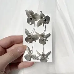 Bride me 花モチーフイヤリング