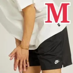 【定価6930円・Mサイズ】ナイキ　クラブ　ウーブン フロー ショートパンツのサムネイル