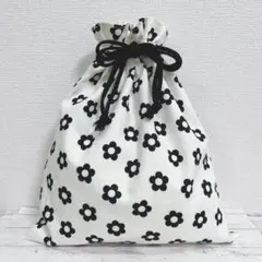 ハンドメイド　お着替え袋　入園　入学　ホワイト　女の子