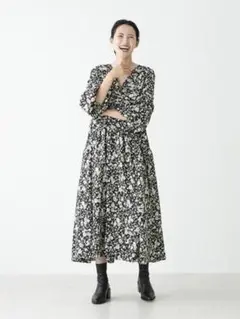 HARDY NOIR 【浜島直子さんコラボ】バッセンフラワー2WAYワンピース