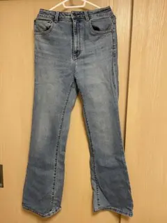 GU フレアパンツ Mサイズ ライトブルー