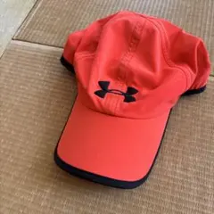 UNDER ARMOUR キャップ レッド ブラックのサムネイル