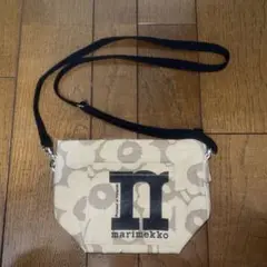 美品☆【日本限定!!】 marimekko マリメッコ ショルダーバッグ