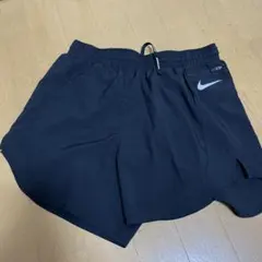 ショートパンツ ランニングウェア