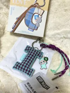 【POPMART】ラブブPIN FOR LOVEイニシャル チャーム 『Ｉ』