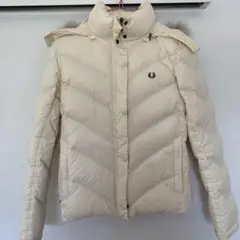 値下げ‼️フレッドベリー　白ダウン　L