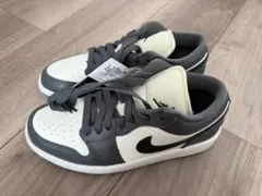最終値下げ！【新品未使用】ナイキ エアジョーダン 1 ロー