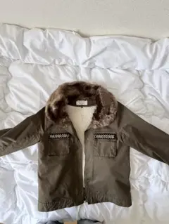 ファー付き　オリーブ　ミリタリージャケット　y2k